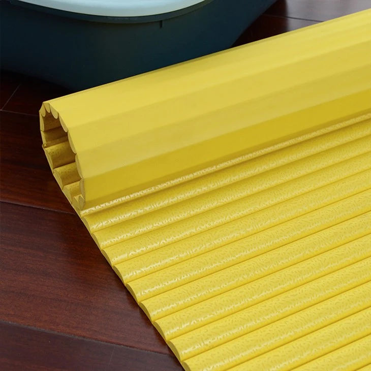 Plastic Yellow Cat Litter Mat For Floor